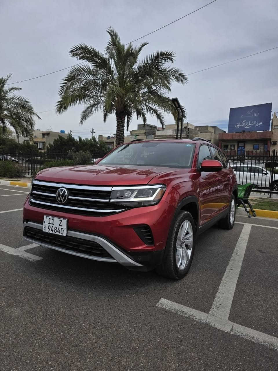السلام عليكم....اطلس 2023 دفع رباعي و مقاعد vip منفصله...ماشيه 17 الف فقط ايرباك برده و ستيرن فقط و راجع سستم....مكينه v6 تنفس طبيعي حادثه جاملغ و بنيد امامي و صندوق خلفي نفسه مصلح و مصبوغ بدون مينفتح....سياره مكفوله بدون نقص...راديترات بلاديه ما متضرره(غاز تبريد بلادي بيه)....سعره 238 ورقه و بيه مجال بسيط مكاني بغداد حي العدل و تحياتي للجميع رقمي ***********
