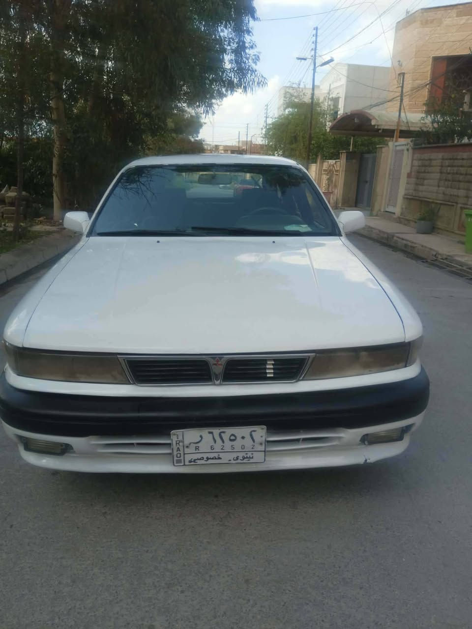 السلام عليكم 
مستبوشي كلند 
موديل 1991
محرك تك المرغوب
سنويه عظم 
كابون بانزين بيها
شرط الوكالة والتحويل من الشرعي 
مشروع وطني لل28 
السيارة بدون ضرر وبدون صبغ بشرط
طخم الامامي والخلفي جديد
طخم تاير ما صارله اسبوع جديد
السيارة جاهزه وحلوة وترايك وين ما يعجبك
اخواني سعر السيارة 32 وبيها مجال بسيط للطيبين
رقم الهاتف/***********
الكورك بي واتساب
