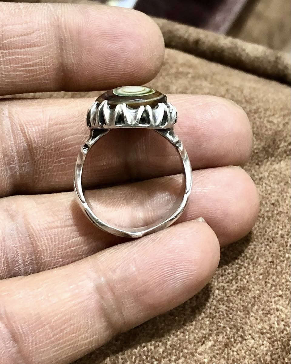 يا الله خاتم بحجر سليماني عينين مختلف صياغة يدوية مرتبة قياس 21/22 للبيع فقط يوجد توصيل


**إذا كنت صاحب هذا الإعلان وتريد حذفه لأي سبب، رجاءا أرسل رسالة إلى الدعم الفني**