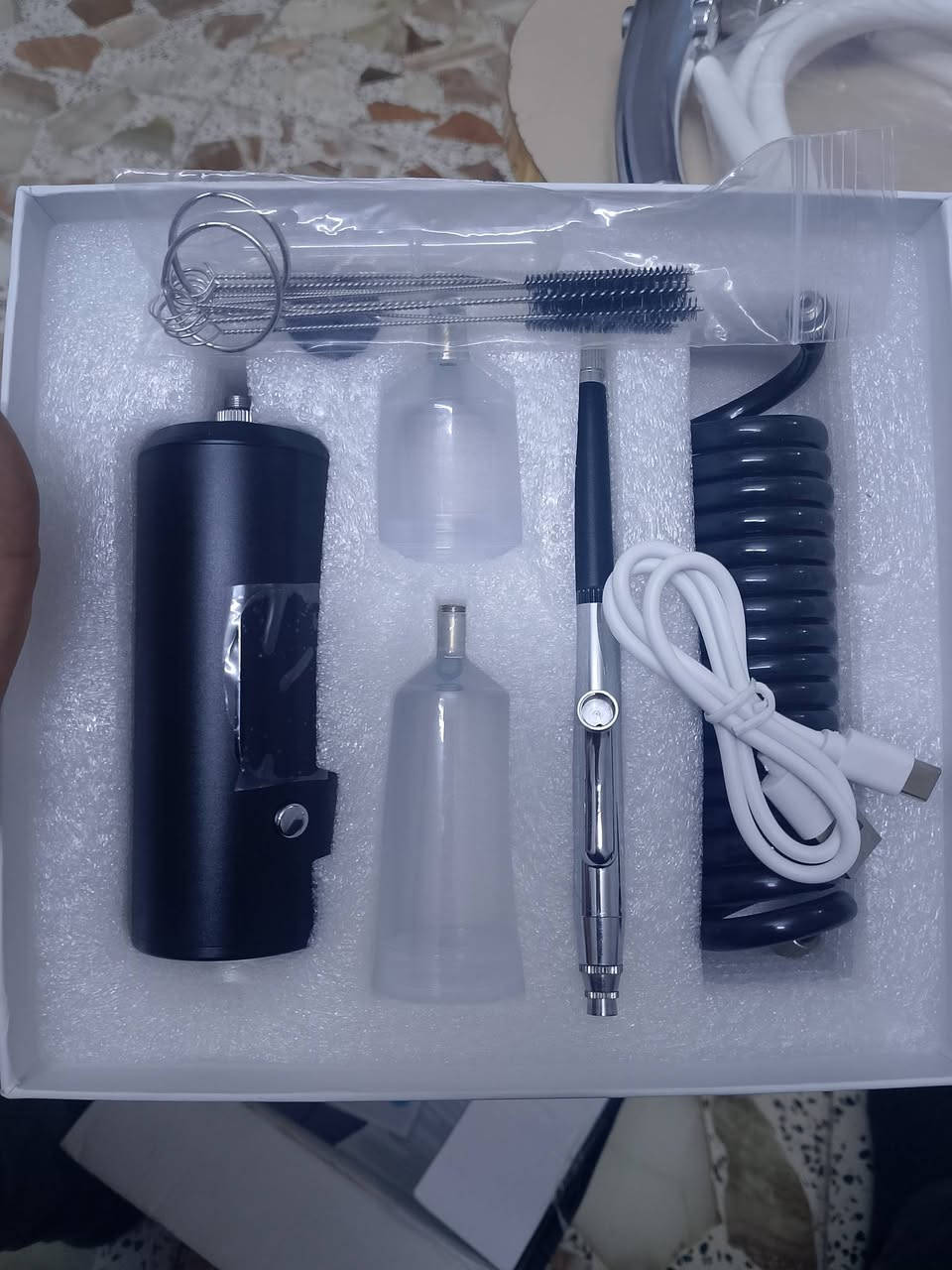 جهاز يستخدم رش تكحيل سياره او شغلات الفن أو مناسبات اي شي يستخدم سعر 25


**إذا كنت صاحب هذا الإعلان وتريد حذفه لأي سبب، رجاءا أرسل رسالة إلى الدعم الفني**