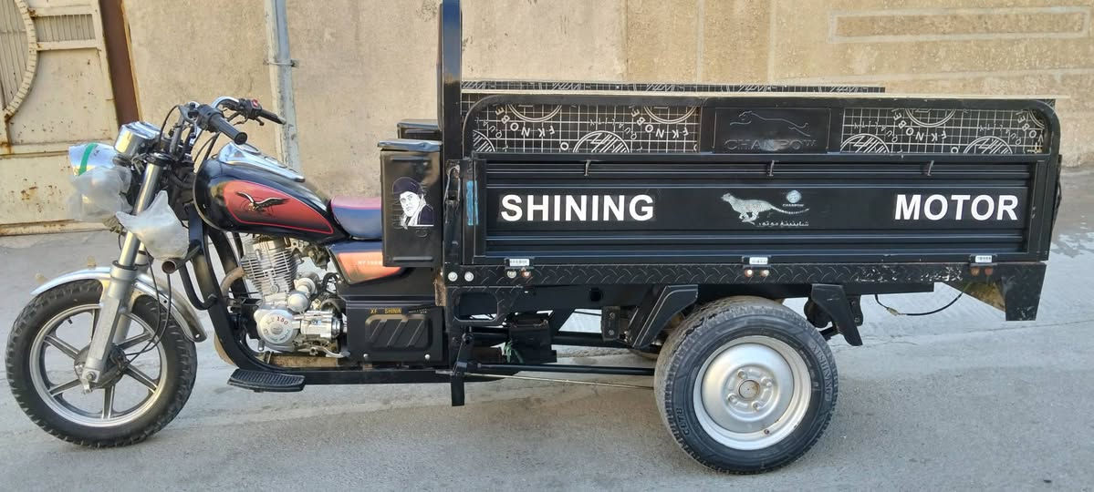 السلام عليكم ستوتة اللبيع صقر موديل 2025 السعر مليون وتسعمية سلف هندر كهربائيات شغالة اوراق اسكنر مكاني بغداد مدينة الصدر هاذه رقمي ***********
