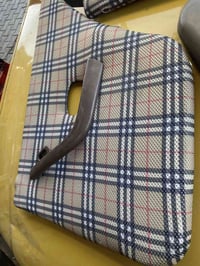 عندي ابطاين سمند جدد امدوشمات ٣ قطع السعر ١٠٠ قفل 07705964403