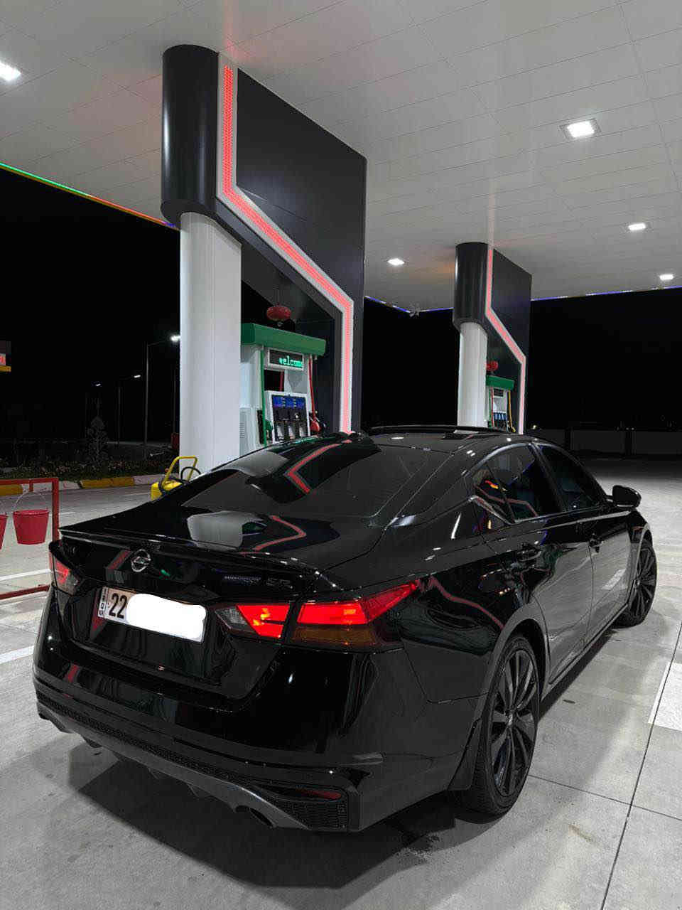 Nissan altima 2022 SR midnight AWD 
*********** whatsapp
*********** 
ئەڵتیما مۆدێل ٢٠٢٢ مواسەفات sr پلەس میدنایت سڵایت ڕادار شاشە گەورە برێک ئەوتۆ کوشن جڵد کامل پێشی گۆڕاوە بۆ ٢٠٢٣ تەنها دوو پارچەی بۆیاخە بێناو تەنها ئێرباگی شانی تەقیووە ڕەقەم و سەنەوی نوێیە گێڕ و مەکینە نەکراوەتەوە تەنها 62 هەزار ڕۆشتووە سعر:166گەڵا و مجال رانية, السليمانية
