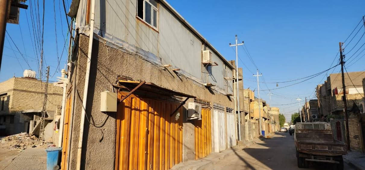 ١٠٠ متر ركن واجه ٢٠ ونزال ٥ وبل عكس هم تصير واجه ٥ ونزال ٢٠ مقاطعه ٢ على ٩
الشقه سندويج درجة اولى وجاهزه للسكن ومغلفه بل كامل وتأسيس ماء كهرباء مجاري كامل الخدمات تبليط
بيع 50 متر او كل المساحه للاستفسار عن السعر اتصل *********** السعر مناسب انشاء الله للشرايه ما اجاوب عل فيس رقمي بي واتساب ولي يريد ٥٠ متر واجه ١٠ ونزال ٥
ولقطعه الثانيه واجه ٥ ولنزال ١٠ طابو زراعي ٢٥ العنوان بغداد لأمين سكينه
