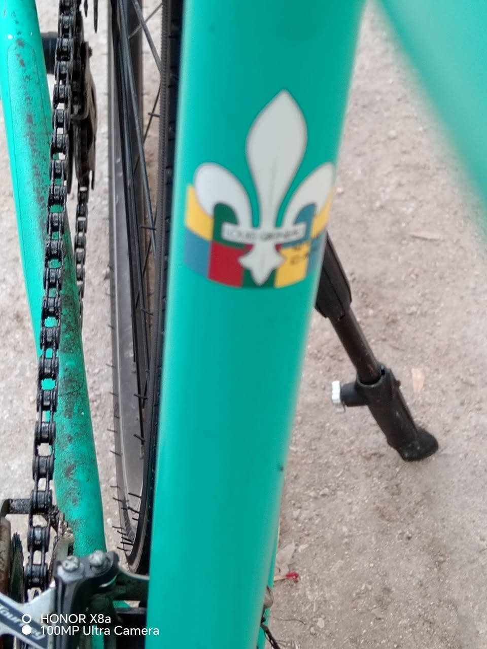 سلام عليكم بايسكل LOUS. حجم 28c700 سعر ١٧٥ الف يوجد توصيل كافه المحافظات


**إذا كنت صاحب هذا الإعلان وتريد حذفه لأي سبب، رجاءا أرسل رسالة إلى الدعم الفني**