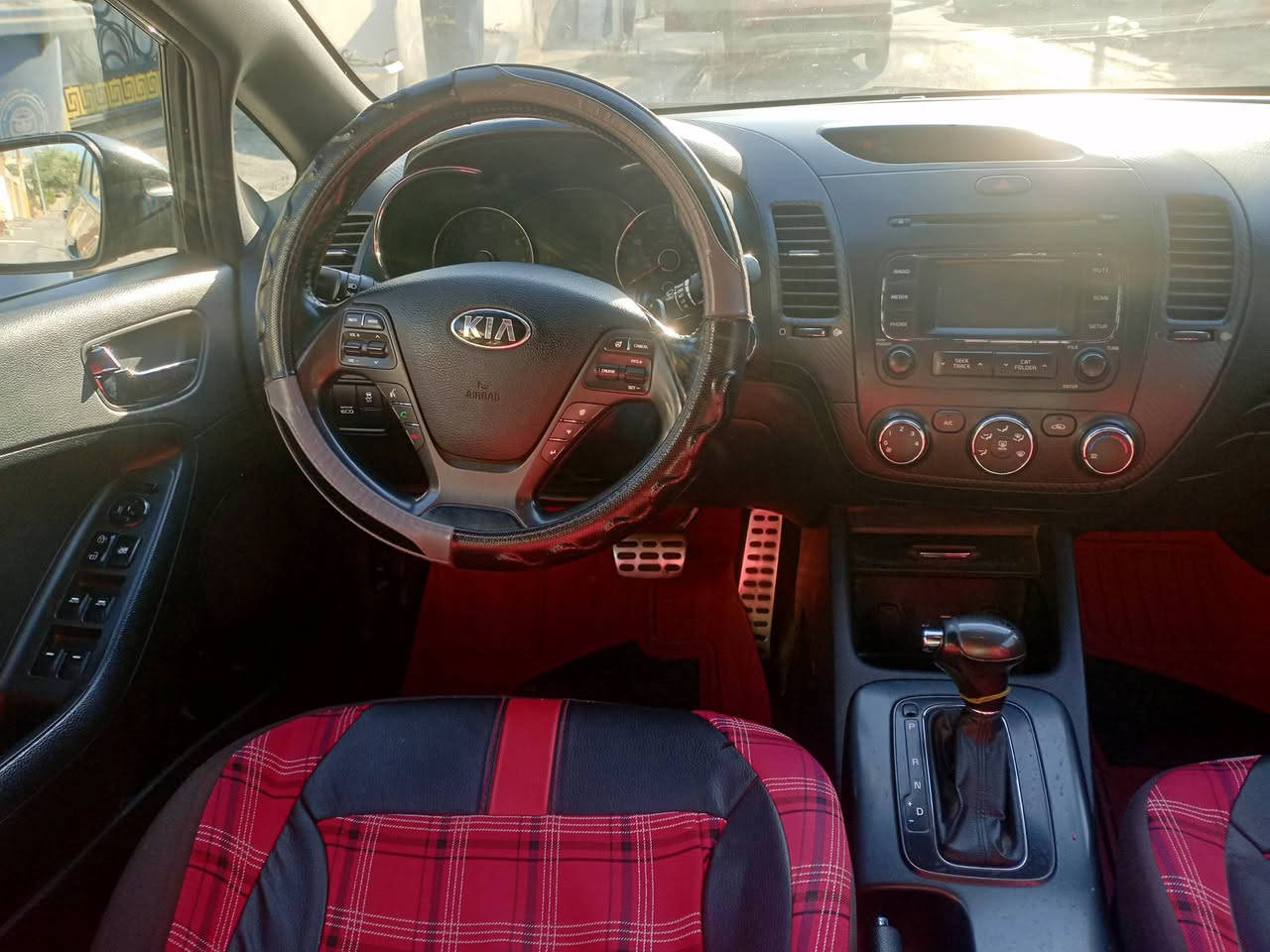 فورتي هاج باك موديل 2016 حادثة دعاميه فقط مكان السياره بغداد السعر 110تلفون***********
