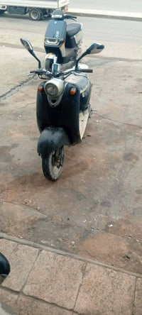 موطور عبد الحليم لل بيع كهربائيات كلها شغاله السعر 125 وبي مجال  الرقم...