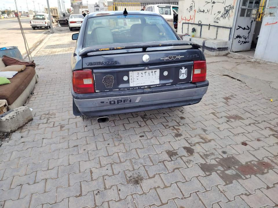 السلام عليكم اوبل فكترا موديل ٩٢ رقم بغداد مشروع وطني لل٢٨ محرك اوكير شرط صبغ حزام جماليه بدون ضربه السعر ٢٩ مكان الحويجه ***********
