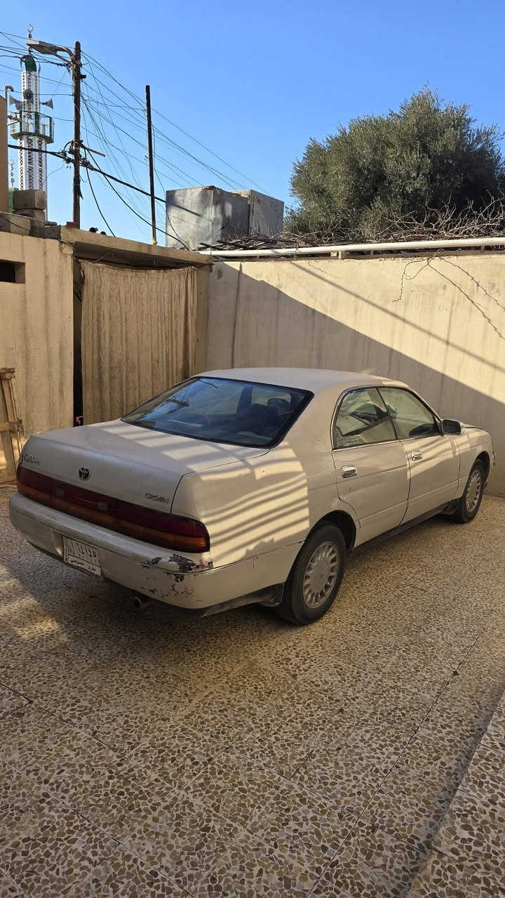 سياره بطه
بسعر 40 
***********
