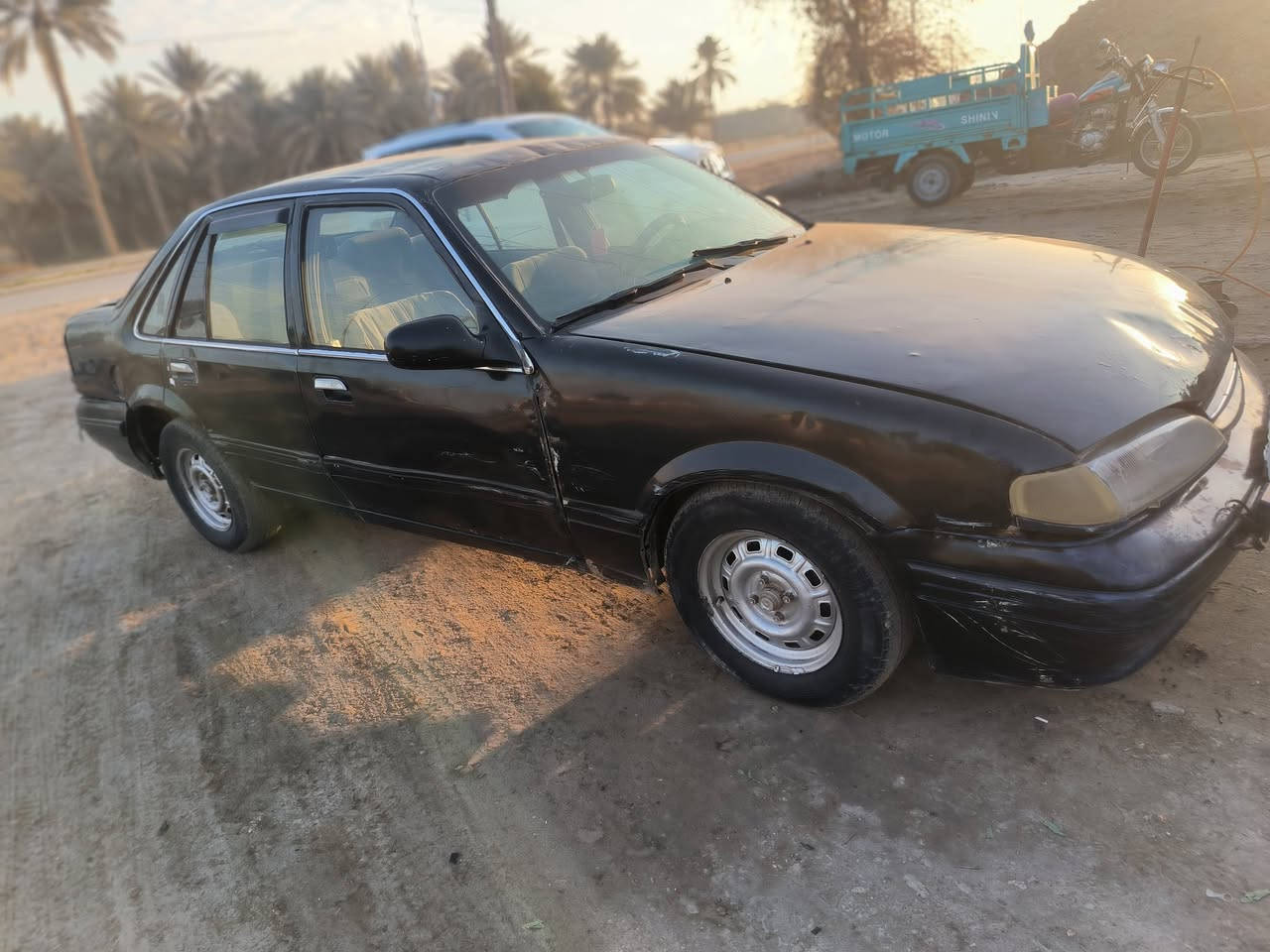 السلام عليكم برنس للبيع مديل94
سياره حلوه وناعمه كير ومحرك مكفولات 
تخم تاير جديد 4
كهربائيات شغاله كلها 
كشرها مثل ماموضح بلصوره 
سنويه مجدده لل29
تحويل ثاني يوم مصفره غرامات ولاربع عليها
للاستفسار اكثر اتصال ***********
