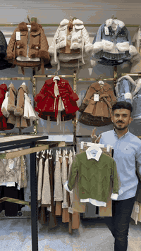 عـلق '' تم'' يوصل لك السعر ،
قياسات 2،3،4،5.6 سـنة ✔️
___________
للحجز مراسلة الصفحة 
او وتساب ***********✅
___________
عنوان طوز خوماتو/شارع علوه/ مقابل الوقف شيعي /ريتا للابسة تركية🍃
