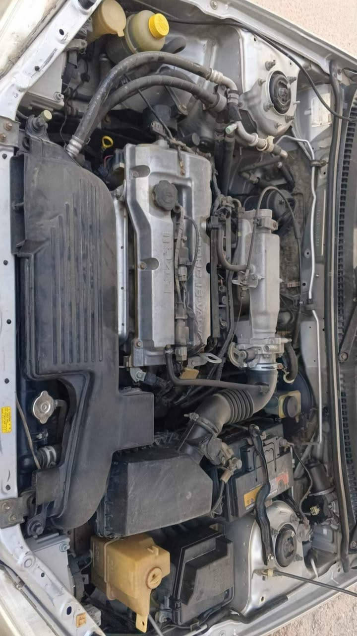 من رخصة الادمن سيارة ماصدة موديل 2000حجم 323 رقم دولي محرك الفين كير اوتوماتيك تبريد شغال تدفئة شغالة تخم تاير  ناعمة جدا اوبلعافية التصير من نصيبة مكانها المحمودية واتساب ***********
