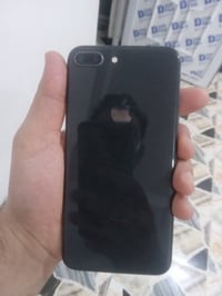 ايفون 8 بلاص • نضيف • كامرات معطلة