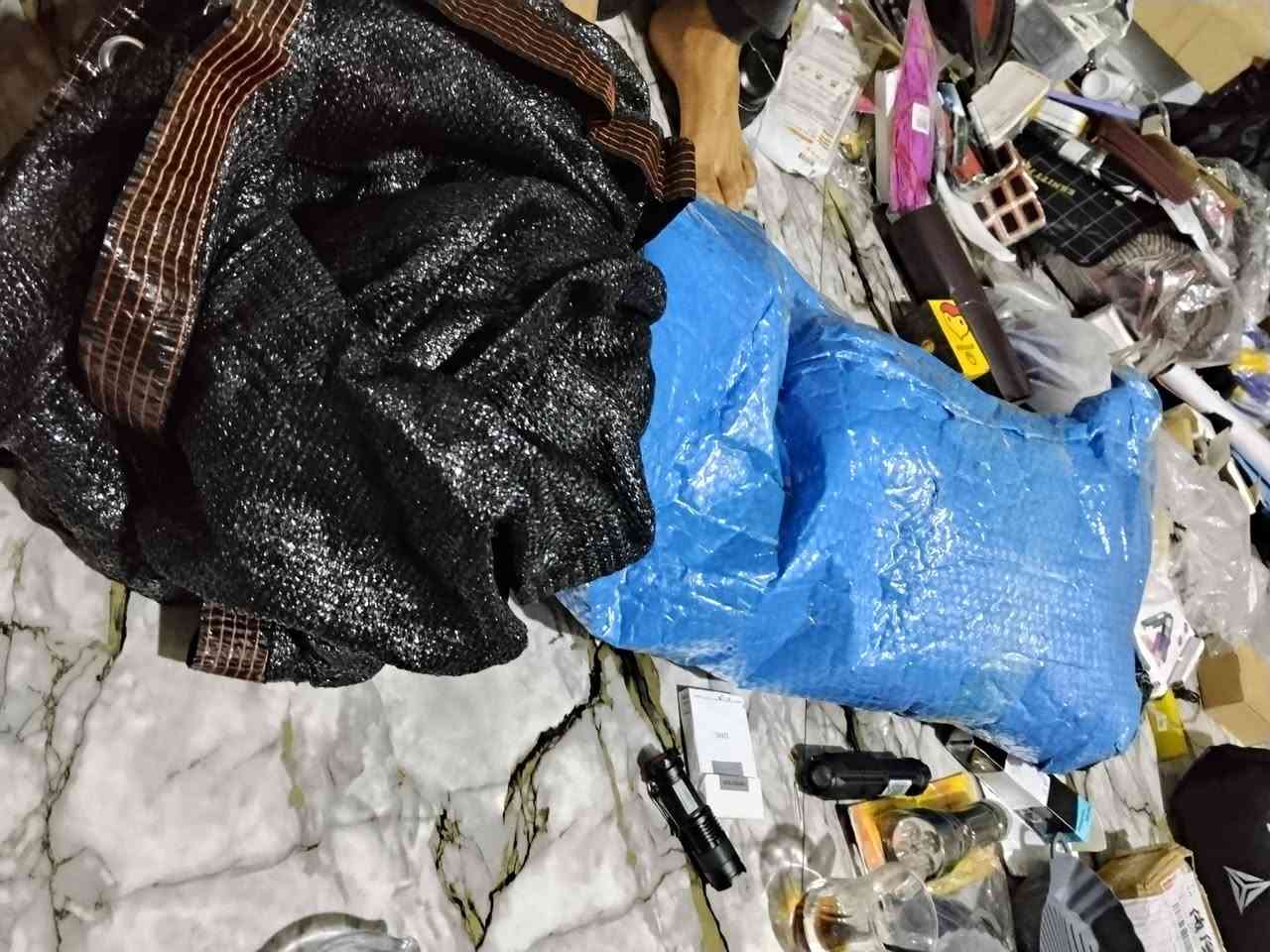 السلام عليكم بضاعه اوربيه مجموعه غراض شوف الي يعجبك واخذ كلمن وسعره
الاستفسار والتواصل واتساب واتصال 
***********
