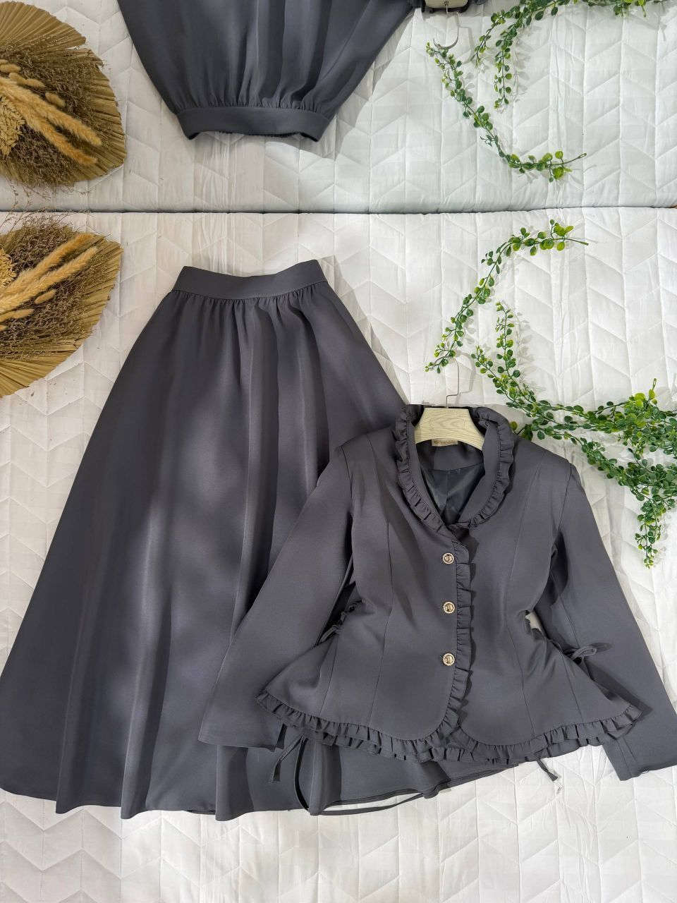 قميص مع تنورة

📐القياسات المتوفرة:38-40-42-44-46-48


**إذا كنت صاحب هذا الإعلان وتريد حذفه لأي سبب، رجاءا أرسل رسالة إلى الدعم الفني**