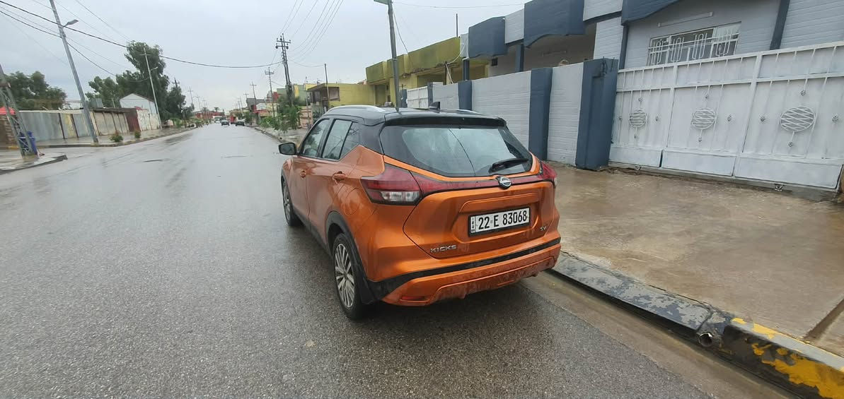 سلام عليكم
سياره نيسان كيكس 
موديل 2022
ماشيه 67
سياره ب اسم اخويا شرط تحويل
سياره حلوه بيها قطعتين جاملخ وباب
بدون دواخل شرط سياره حلوه ونضيفه 
احلا من صور
تخم امامي خلفي جديد
بلكات نوزلات جديد 
هزه رقم سنويه جديد
بس شغل واطلع 
السعر جوه سوك 140بيها مجال للطيبين

تواصل واتس اب او اتصال عل رقم
***********
