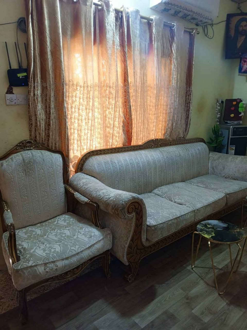 تخم ملكي ضخم 4 قطع  البصرة الحيانيه قرب المعارض السيارات للتواصل واتساب فقط *********** البصرة, العراق
