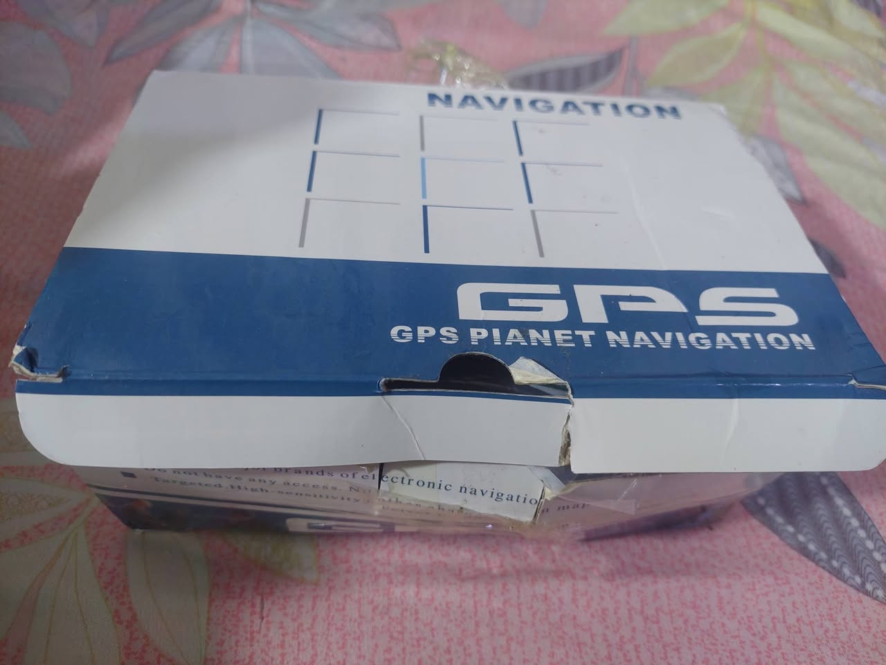 جهاز ملاحة GPS من ماركة "Pianet Navigation".
يتميز الجهاز بوجود خرائط إلكترونية من علامات تجارية كبرى.
لا يتطلب دفع رسوم اشتراك أو رسوم إضافية.
يحتوي على وحدة استقبال عالية الحساسية بدقة تحديد موقع تبلغ 2-3 أمتار.
السعر ٣٠ الف
التواصل خاص او الإتصال على الرقم 
***********
