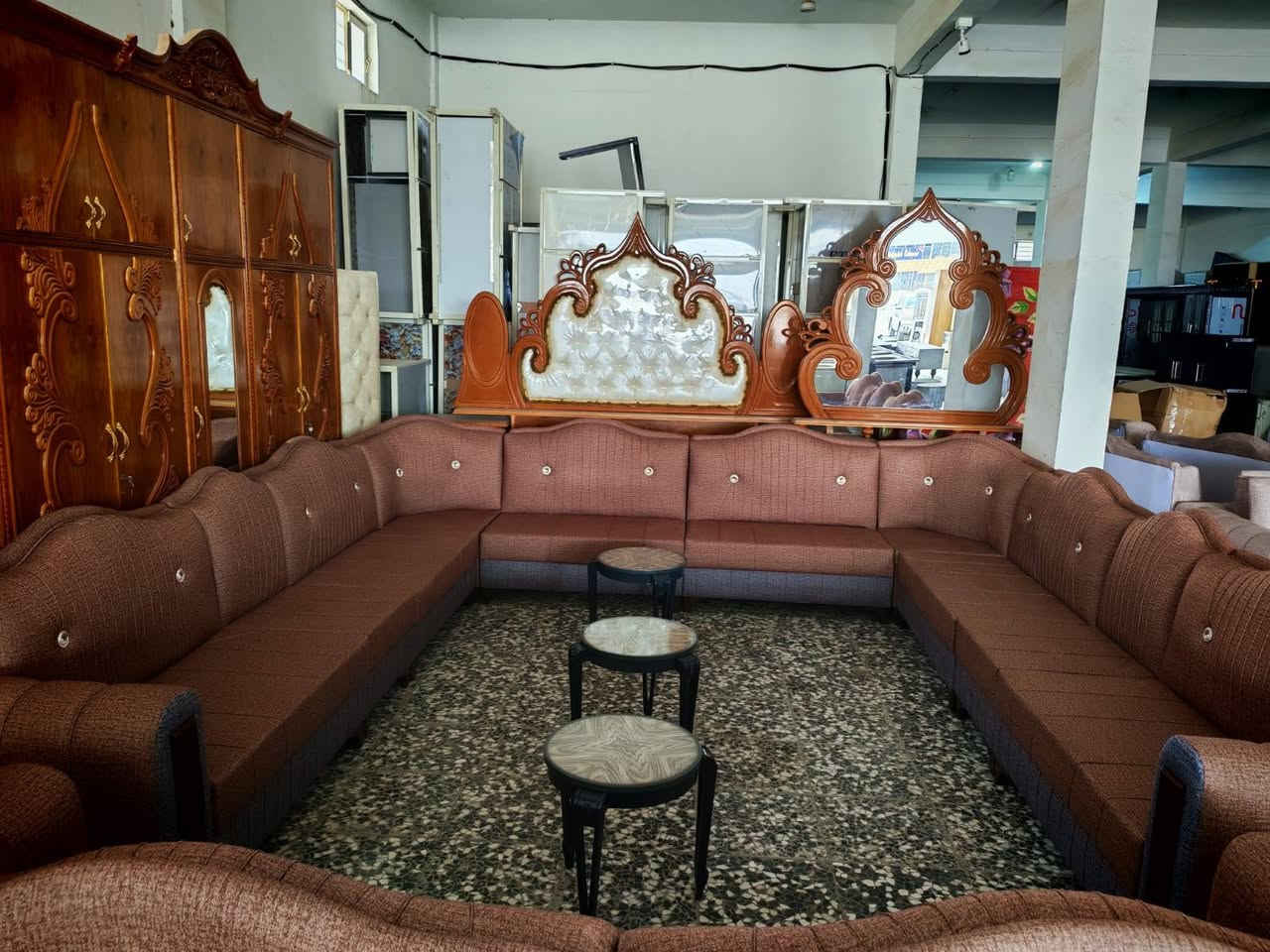 العيد يحلو بالجديد ....مجمع السليمانية للاثاث وفر لكم ديوان ٢٠ مقعد نظام ١٢ قطعة اربيلي موديل حديث والوان مميزة  وعمل ينال اعجابكم وكل الهلا بيكم ( بيتك اجمل مع مجمع السليمانية للاثاث  ) الصويرة .مقابل منطقة بغداد   وكل الهلا بيكم


**إذا كنت صاحب هذا الإعلان وتريد حذفه لأي سبب، رجاءا أرسل رسالة إلى الدعم الفني**