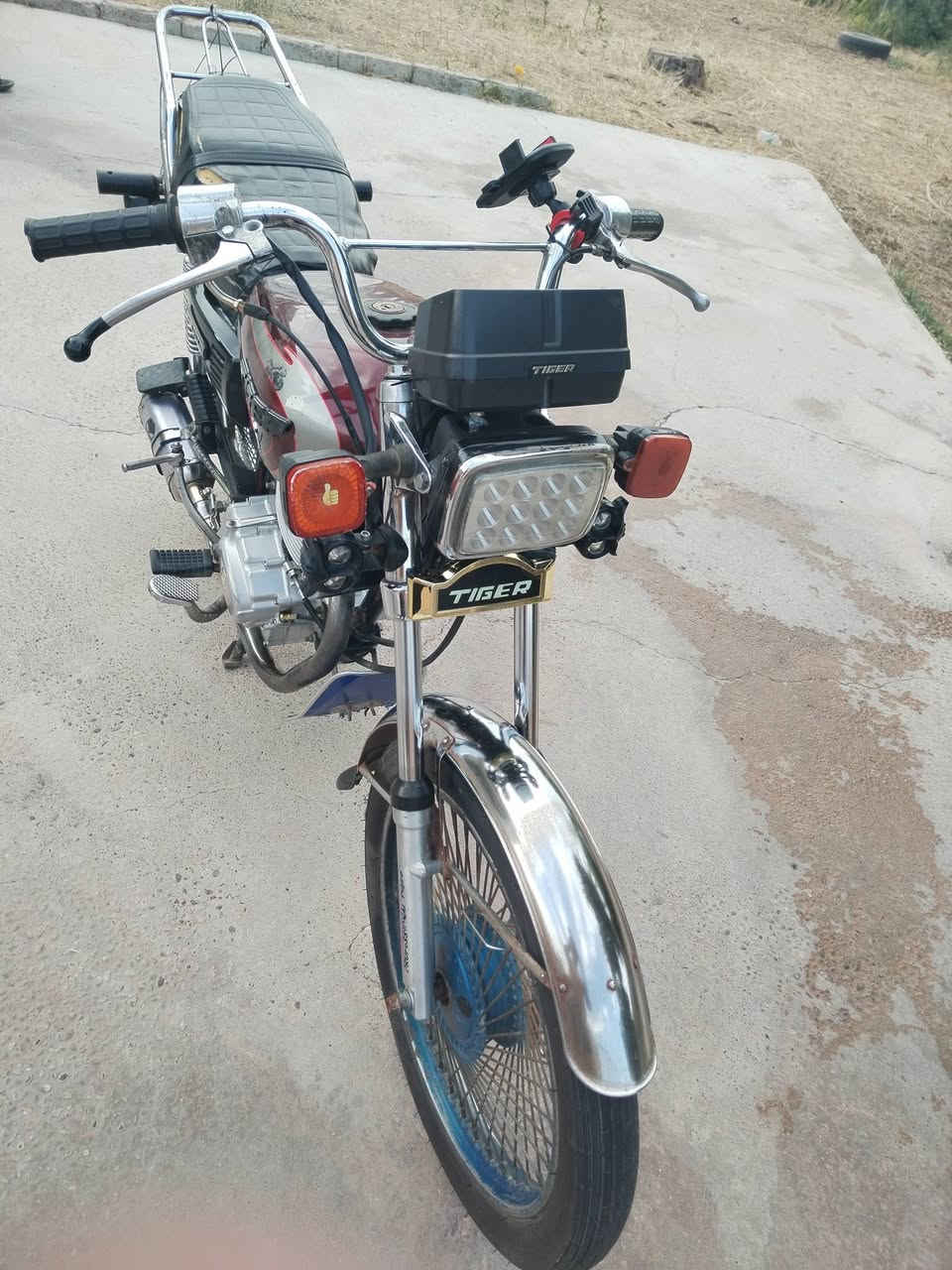 السلام عليكم تايكر 19محرك مفتوح نشاطه فول كهرباياته شغاله سعره 375 وبي مجال


**إذا كنت صاحب هذا الإعلان وتريد حذفه لأي سبب، رجاءا أرسل رسالة إلى الدعم الفني**
