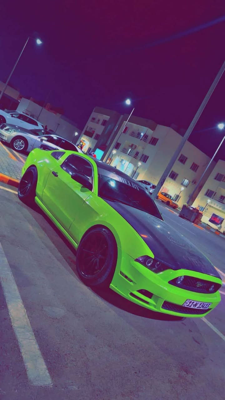 للبيع موستنك 2013 ضربته من امريكا جاملغين ودعاميه كبس سياره لون اسود مغير جماليه اخضر للتصال ***********
سياره عليه برمجه وكزوزات صوته يخبل وعليه داخل كاربون واناره داخليه عليهه منضومه زينون عالي ناصي سياره نقصه صدر امامي فقط
