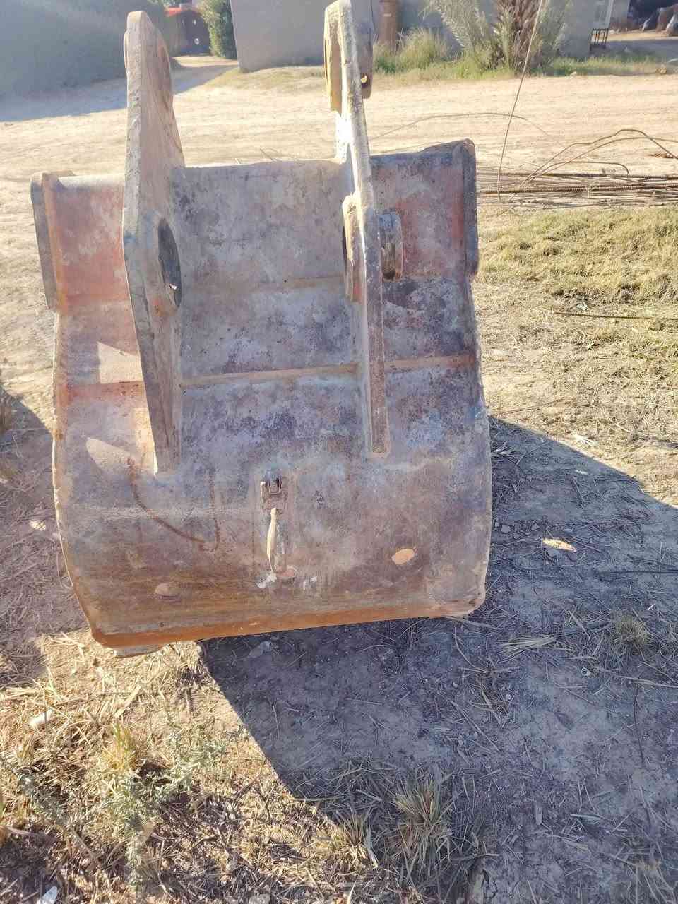 كيله جلاد للبيع بلاديه ام الجنكال السعر ٩ ورقة المكان بابل ناحية الإمام الطريق السريع قرب محطة العمران
***********
***********
