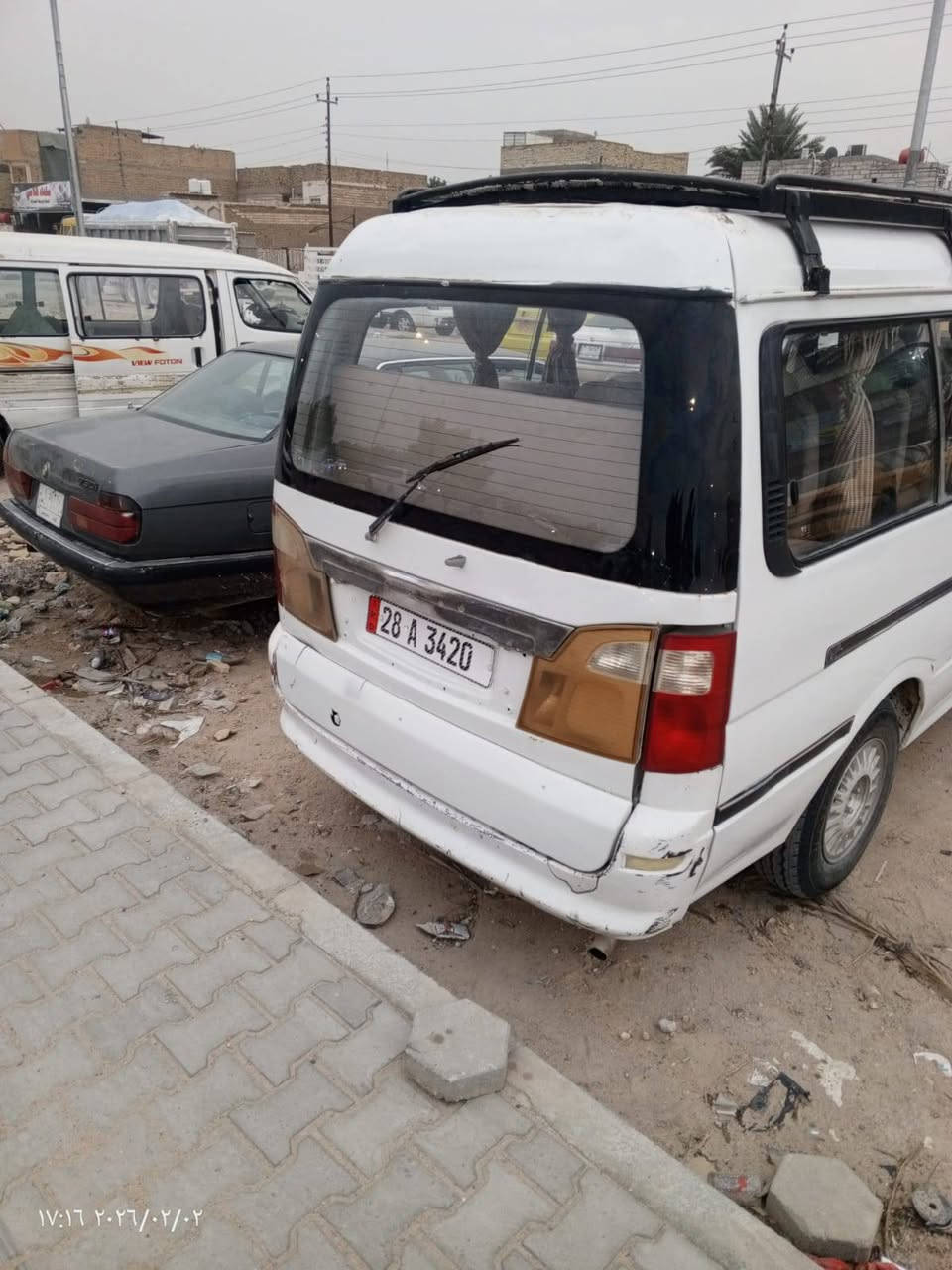 السلام عليكم 

فتون 2012 
تخم تاير

حدايه كهربائية وكير مكفولات 

مداور ثاني يوم 

مصفره هئيه وضريبه 

السعر 55 وبي مجال للشراي

للتواصل والاستفسار ***********
