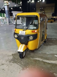 تكتك للبيع 19رقم وسنويه المكان حي الكوفه الرقم 07739544251