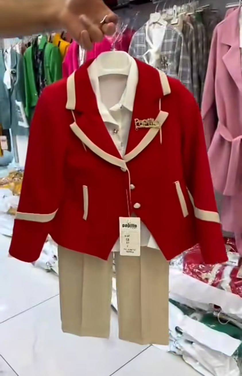 😍أزياء ميار للأطفال 😍

 مع اقتراب عيد الفطر المبارك وفرت الميار ارقه الموديلات 
طقم بناتي 🧒 قياس من 7 الى 11 سنة  
للحجز والاستفسار
مراسلة الصفحه او الاتصال متوفر واتساب
☎️☎️واتس اب
***********
تتوفر خدمة توصيل بغداد 5000 الاف
تتوفر خدمة توصيل المحافضات 6000 الاف
