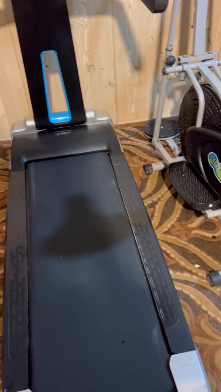 السلام عليكم اجهزة جري للبيع اي ستفسار *********** واتساب يوجد توصيل العنوان بغداد حي لأمانة
