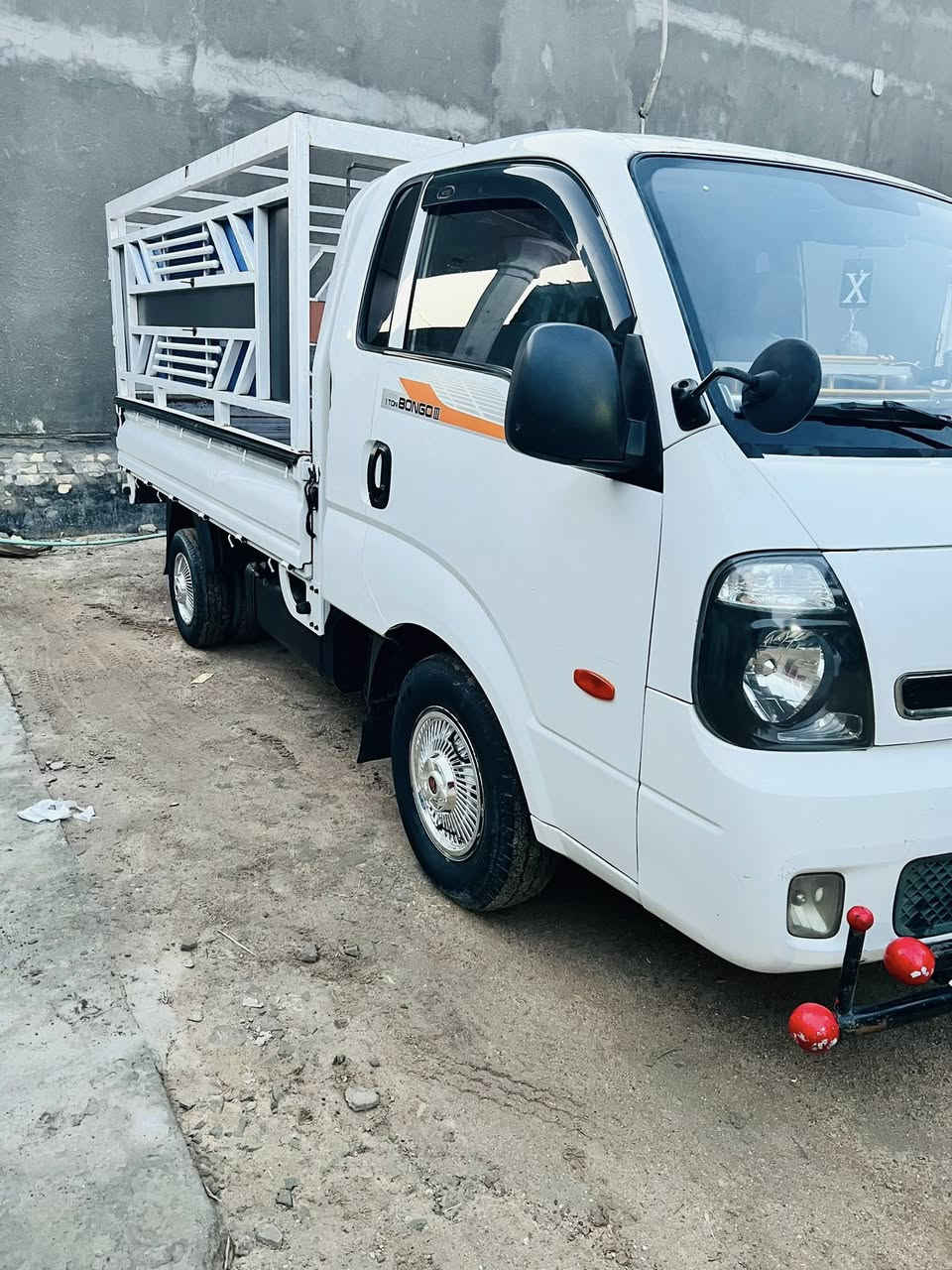 سلام عليكم كيا 2019  مسكر او تماتيك   سياره خير من الله محرك جديد سياره ما نقصة اي شي محجر وياه سياره تبريد ثلج تخم تاير توا شاد اله مكاني البصره السعر 133 بيه مجال بسيط الشراي ***********
