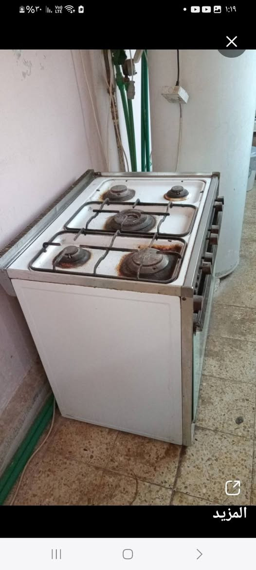للبيع طباخ ٥٠ الف ومجمده ٥٠ الف للتواصل *********** شقق الخضراء
