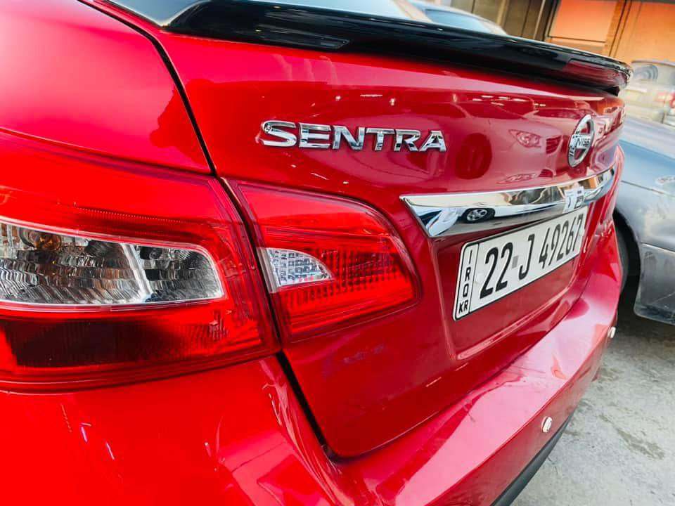 سلام عليكم للبيع سنترا موديل 17السياره مال جناي السيارة شرط الكير ومحرك السيارة لون احمر رقم اربيل دولي بسمي السيارة تحكم ستيرن +بصمه صندوك +بصمه باب +بصمه تشغيل+شاشه بلاديه+كامرا بلاديه +محرك 1800المرغوب  الضرر الجاملغ خلفي وباب خلف صبغ مكاني تكريت السعر 115$
***********
