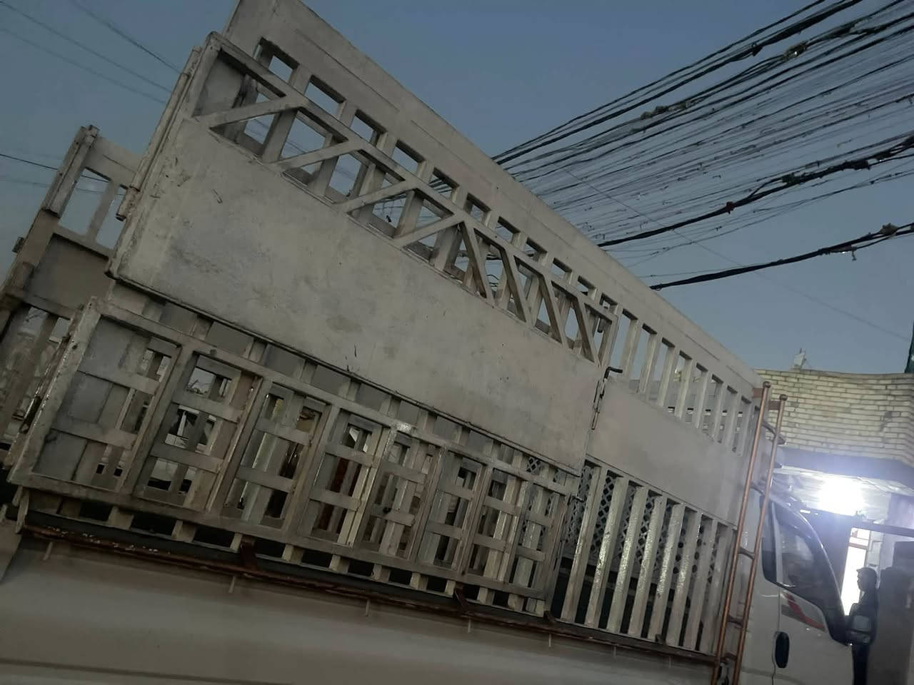 محجر فحل للبيع جديد اي احساس مابي مال حلال بي ثلث شبجات مكان بغداد شعب سعر 500وبي مجال ‭0770 342 7521‬
