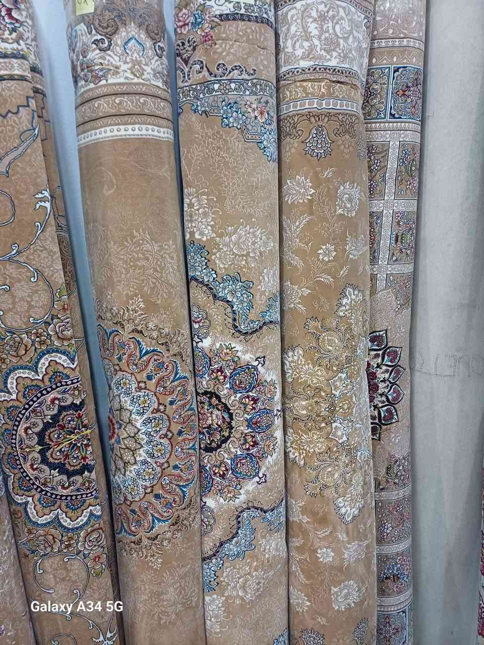 زوليه 3*5 كاشان 700 شانه عرض خاص سعر 225
زوليه كاشان 3*6  سعر 270
حياكم الله جميعن 
***********
مجمع الجوادين
