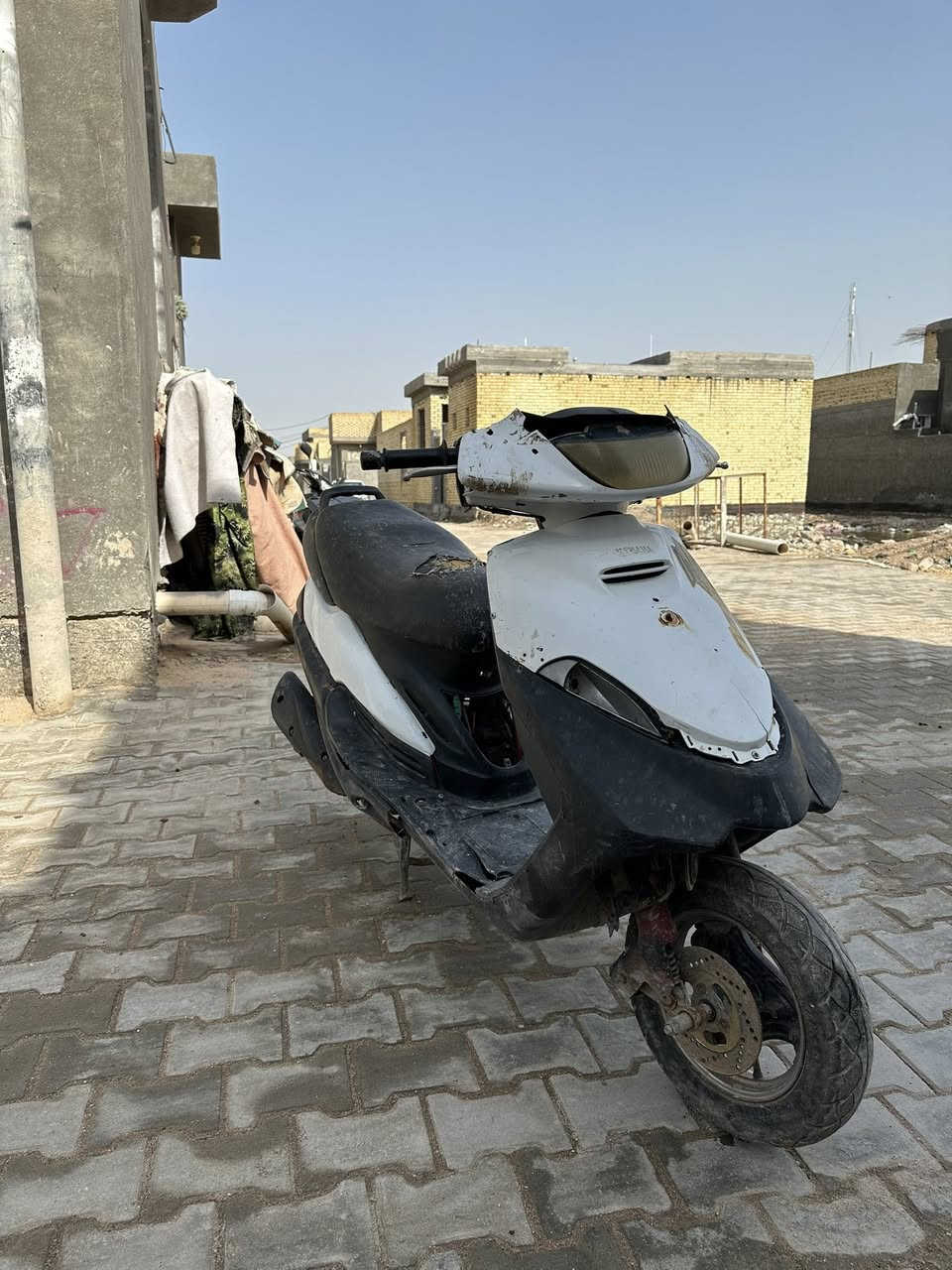 السلام عليكم
دراجه دولفين 140 للبيع شغاله كهربائيات شغاله عوزه بس باتري سعر 150الف


**إذا كنت صاحب هذا الإعلان وتريد حذفه لأي سبب، رجاءا أرسل رسالة إلى الدعم الفني**