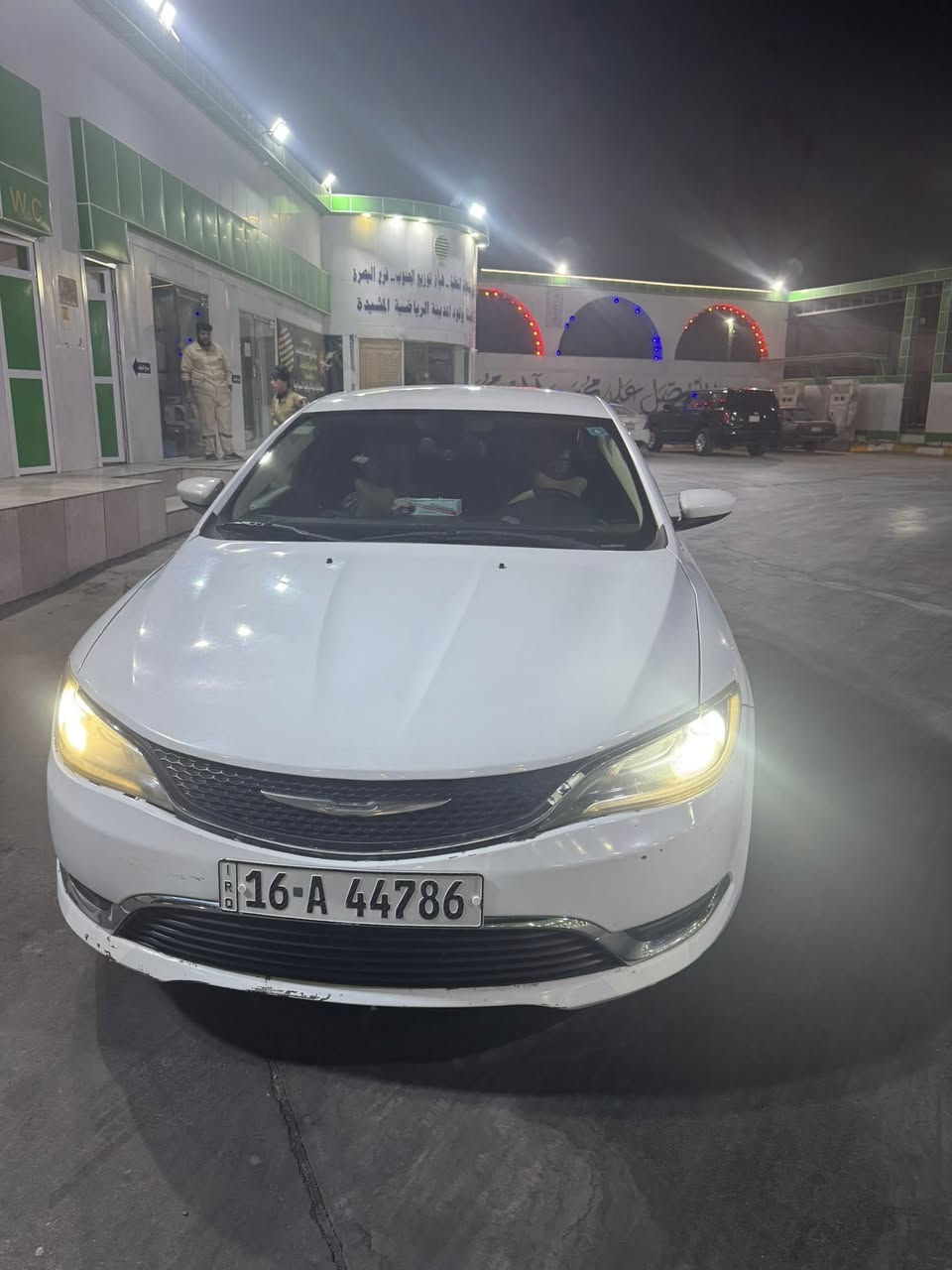 للبيع C200 مديل 2016  حادث خشم البنيد ومصبوغ البنيد وعندك الجاملق خلف السايق مجوه ومصبوغ بدون حادث السياره سعرها 100 وبيها مجال تحويل ثاني يوم بأسمي السياره مكينه مكفوله كير مكفول السياره جاهزه ما ناقصها برغي
***********
