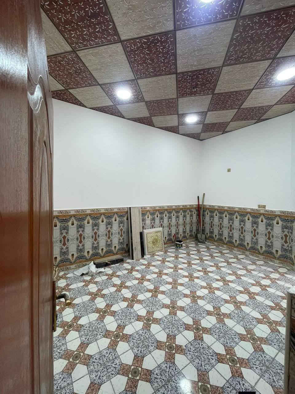 عرض رقم 11
بيت ايجار
 50م طابقين بصف الركن الايجار 300
نجف حي ميسان شريط خلف الحديقة
يحتوي ع غرفه وصالتين وستقبال ومطبخ وصحيات


**إذا كنت صاحب هذا الإعلان وتريد حذفه لأي سبب، رجاءا أرسل رسالة إلى الدعم الفني**