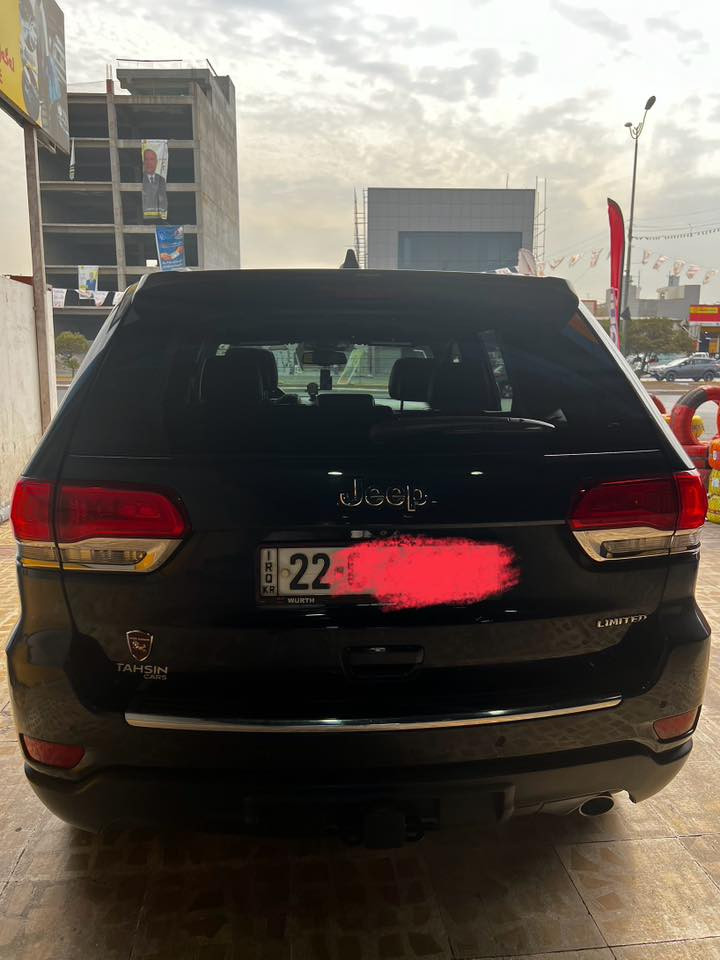 جيب 2015 خليجي شيروكي
تشغيل عن بعد 
كشنات كهربائيه 
رادارات 
حداديه جديده 
المحرك والكير كفاله  
 
السعر 225

بابل  

غير متواجد ع الفيس
***********
