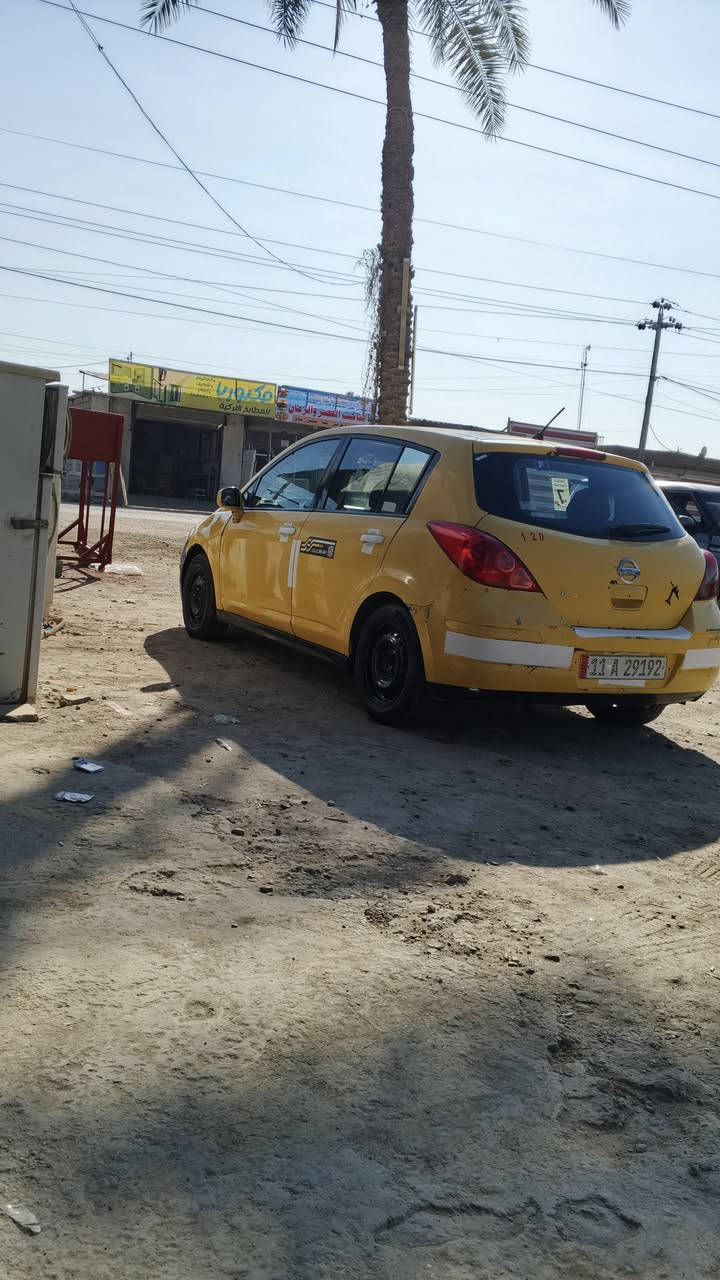 السلام عليكم البيع موديل 2012 ورد مريكي بيه جملغ خلفي فقط محرك وكير وتبريد مكفولت تخم تير جديد بتري جديد السياره جهزه كهربية كله شغال مكاني بابل محاويل رقم نكليزي هيه وغرمات مصفره شرط التحويل سياره كبل الشارع ماذب عليه ربع السعر 55 وبيه مجال مامتوجد عله فيس ***********
