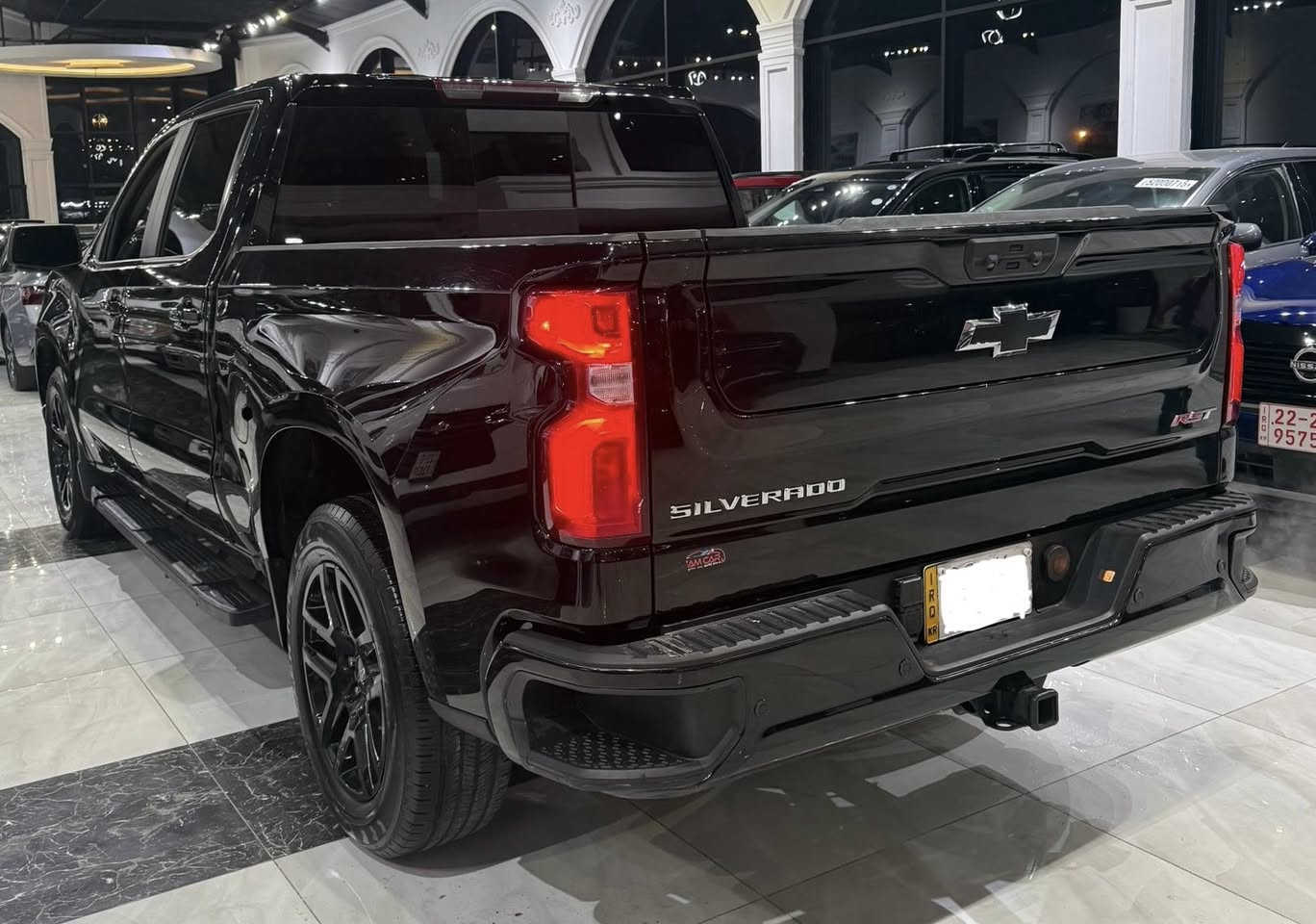 شوفرليت سلفرادو فئه   RST  2023 

رقم شاصي موجود 

✅2GCPADED5P1123130❎

فول مواصفات 
 
بصمه
باب طويل بودي صغير المرغوب
اربع كاميرات 

رقم اربيل الجديد
باب خلفي قطعتين
 
توو ويل *2*4
 محرك V8 5.3 

كوشنات هيتر 
ستيرن هيتر
ئاوينات مرايه

اوتو ستارت 
 
لايت لد زنون 
بروجكتر زنون 
شاشه اليكتروني كاميرا او رادار 

ماشيه 40 الف ميل 

✍🏻❌صبغ ربع بونيت جاملغ امامي سكن
بدون دواخل بدون ارباك 

🇺🇸💵✅السعر 330ورقه وبي مجال 

مكان السياره اربيل شارع 100م 

للتواصل  واتس اب  ***********
