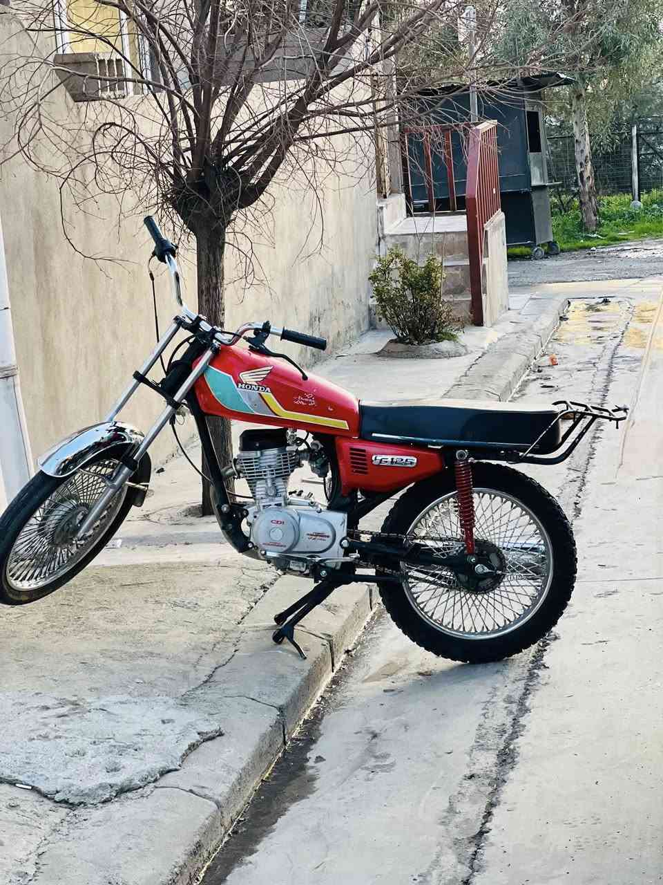 بؤ فرؤشتن و گؤرينه وه NamiPRro 2022 دبلل Rr خه تت سور مه كينه كه پس شانسي باريك كامل تاقم وايه ر به شه رتي 4 كه پس پيش بكات زور زور به قه وه ته فول سه نته ره مالي قوه ته سعري 370 و معامه له شوين سليماني ***********ده ستت خوش ئه دمين
