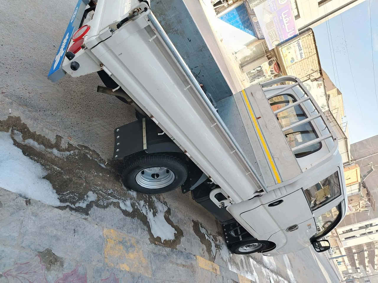 سلام عليكم للبيع كيه دبل قماره موديل 2016رقم دولي قادسيه بسمي
مكاني نجف السعر 135وبيه مجال
***********
