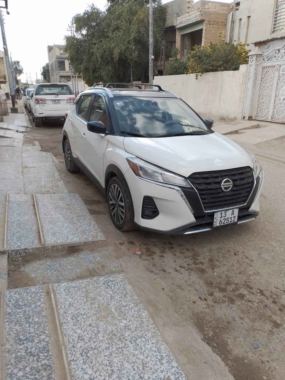 نيسان كيكس
موديل ٢٣
حادث بنيد وجاملغات
سعر 125
مكلف بلنشر 
مكلف بلنشر 
رقم صاحب السياره ***********
