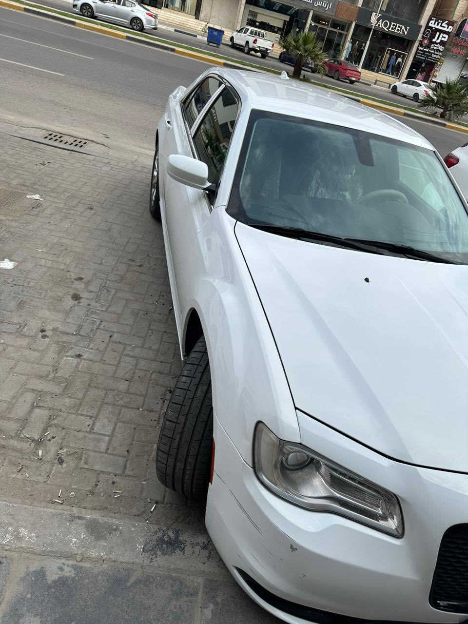 اوباما ٢٠١٨ كفاله ماعده كصه البنيد فقط اربع اصابع متعوره شويه وبيها رشه صبغ 

فور ويل سياره جديده ككلشي جديد سنويه رقم بغداد راعيها موجود سعرها ٢١٥

***********
