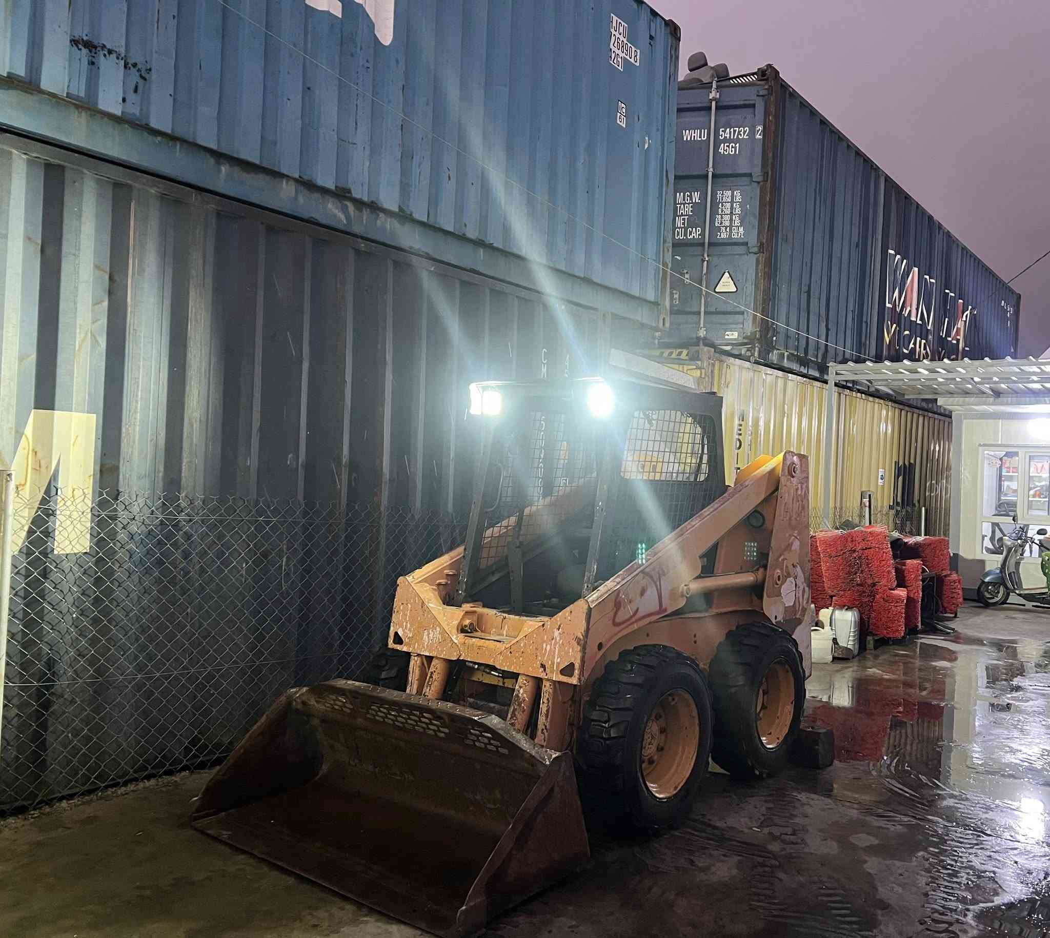 *********** *********** 85$ 2011
