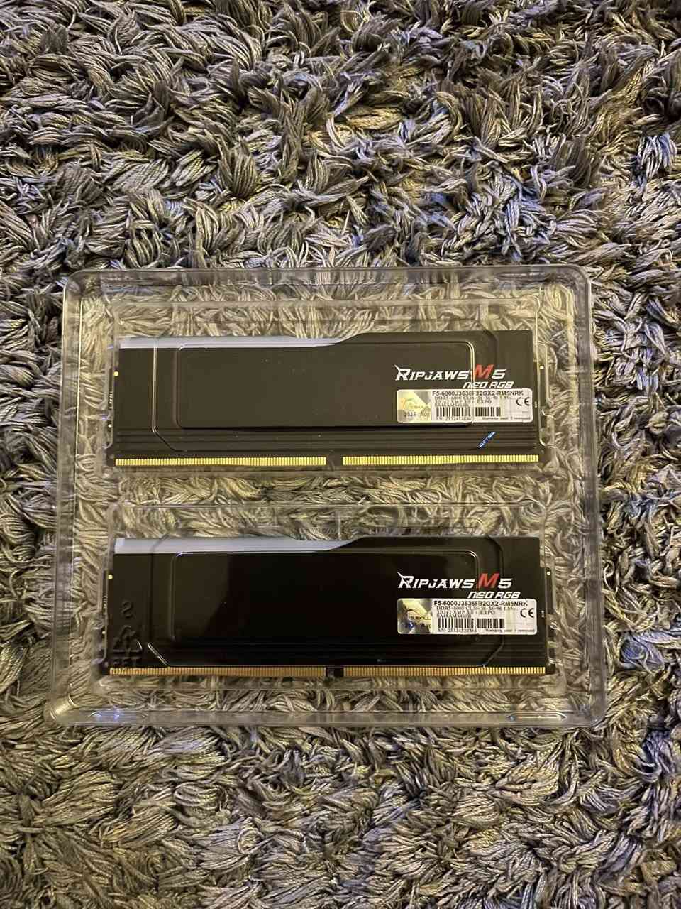RIPJAWS M5 NEO-RGB RAM 850 الف
رامات سعه 64GB

جيل DDR5

CL36

6000Mhz

مفتوحة فقط كارتونه


**إذا كنت صاحب هذا الإعلان وتريد حذفه لأي سبب، رجاءا أرسل رسالة إلى الدعم الفني**
