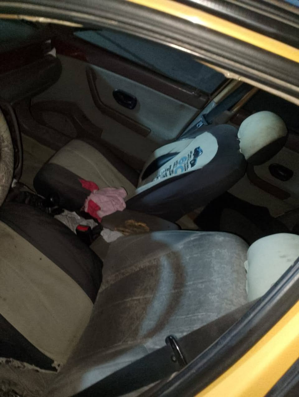 السلام عليكم 
سمند موديل 2012  رقم بغداد صدامي  سنويه منتهيه ب 23  عليها هيئه 280  غرامات ماعرف شكد عليها الله يشهد بيها خياس قليل بلقماره كلش قليل كشن سايق مكسور كير مكينه فرنسي ترايك وين متريد تبريد ويه سويح   مااطول عليكم سياره  مالكها يمي تاخذ فقط تحويل من يمي  اخذ صافي 
قيم واخذ  بالي يرضي بي الله
بابل شارع 80 حي العسكري 
***********
