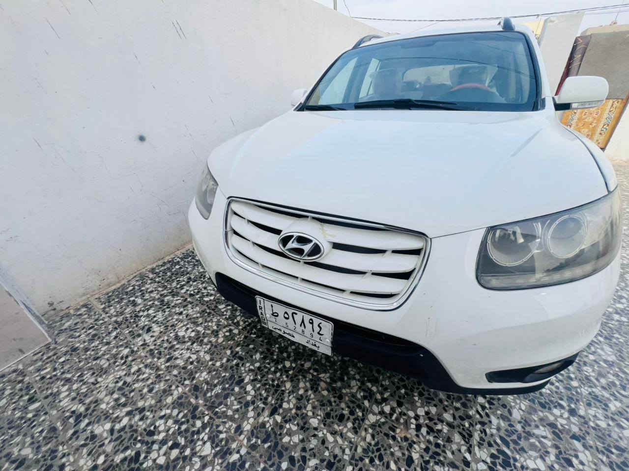 سلام عليكم للبيع سنتافي موديل 2012
خليجي محرك 6سبعه راكب
فول مواصفات فتحه
رقم بغداد الجديد
بيه صبغ ثلاث قطع
فقط بدون داخل 
مكان السياره كربلاء 
سعره جدا مناسب 
***********
