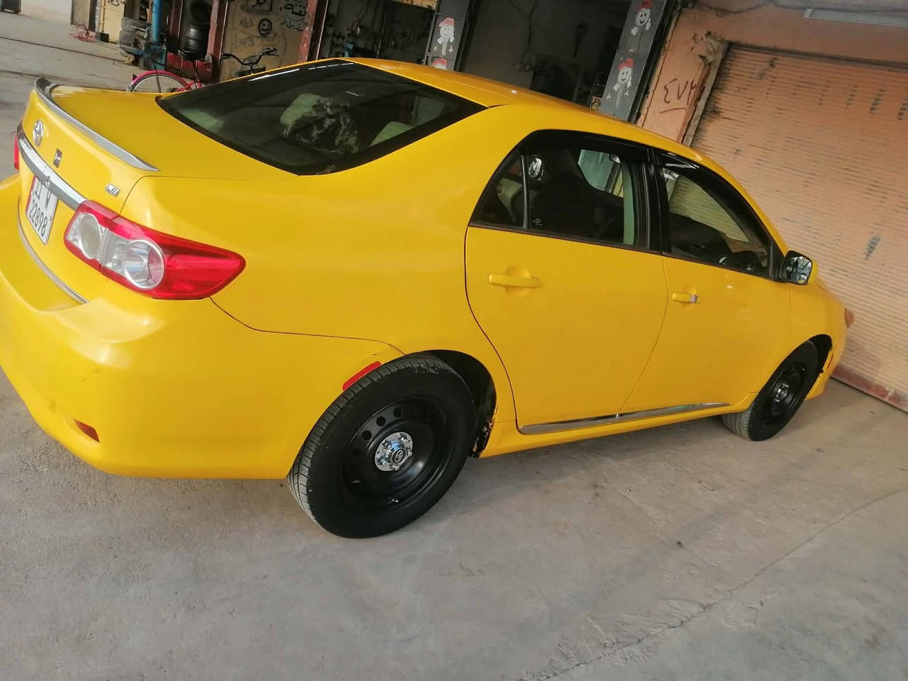 السلام عليكم ورحمة الله وبركاتة بسبب الوعود الكاذبه نرجع ونبيع اخوان كورلا للبيع موديل13 رقم بغداد انكليزي ضرر جاملق وبنيد بدون دواخل بيها معجون بل قماره مال حالوب سياره جاهزه برقي ميعوزه السعر 112  وبيهه مجال للطيبين خاص مجاوب اليريد عرقم ***********
